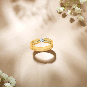 แหวนทองคำประดับเพชร Solvar Axis - Product Image 1