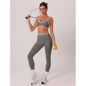 Conjuntos de yoga de tela elástica, top deportivo transpirable, leggings ligeros, ajuste flexible de alto rendimiento - Product Image 6