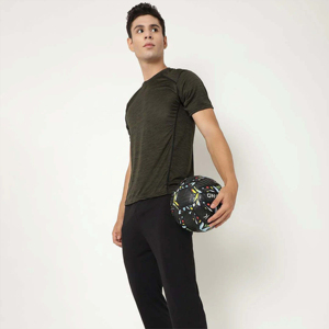 Venta al por mayor perfecto para ejercicio y actividades al aire libre logotipo personalizado diseño Color embalaje hombres 100% algodón camiseta - Product Image 3