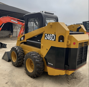 Meilleur rapport qualité-prix Garanti : Mini-chargeuse compacte Caterpillar 246D d'occasion, 95% neuve, modèle original, 4x4, à prix abordable - Product Image 1