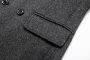 เสื้อโค้ทกันลมสำหรับผู้ชาย แขนยาว ผลิตจากผ้าโพลีเอสเตอร์ผสมฝ้าย น้ำหนักเบา เป็นมิตรกับสิ่งแวดล้อม เหมาะสำหรับฤดูหนาว ปกเสื้อแบบปกแหลม ติดกระดุมแถวเดียว ระบายอากาศได้ดี - Product Image 3