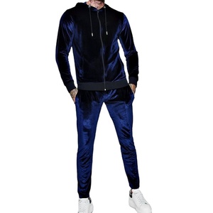 Ensemble de survêtement en velours pour hommes de haute qualité Logo imprimé personnalisé Vêtements d'entraînement coupe-vent et respirants Survêtement grande taille - Product Image 1