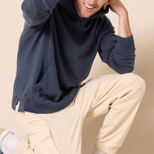 Sweat à capuche d'hiver pour homme - 100% coton polaire, pull oversize respirant, tissu tricoté écologique, poche à impression sérigraphique - Product Image 4