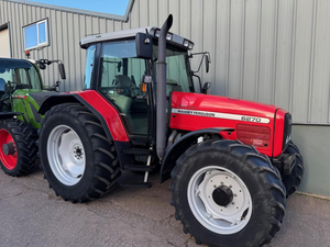 รถแทรกเตอร์ฟาร์ม 120 แรงม้า Massey Ferguson 6270 ขับเคลื่อน 4 ล้อ รถแทรกเตอร์การเกษตร Dynashift แบบมีห้องโดยสาร รถแทรกเตอร์มือสองราคาถูก รถแทรกเตอร์ MF 6270 มือสอง - Product Image 5