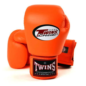 Winning Boxing Gloves Professional Customized Sparring Training Boxing Gloves White & Custom Colors - Product Image 3