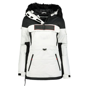 Abrigo Largo Impermeable con Capucha para Mujer, con Cierre de Cremallera, Acolchado Térmico, Cortavientos y Colores y Diseños Personalizables - Product Image 1