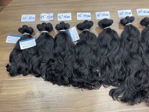 Venta al por mayor de cabello crudo sin procesar cabello ondulado natural virgen vietnamita proveedores de cabello ondulado natural mejor precio cutícula alineada cabello humano - Product Image 2