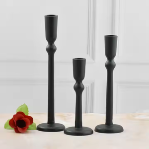 Vente chaude Bougeoir En Métal En Gros Décor En Laiton Doré Vintage En Métal Chandelier Bougeoir pour Désherbage Partie À Manger - Product Image 3