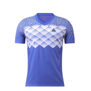 Camiseta de fútbol personalizada de calidad superior Diseño de secado rápido y transpirable Sublimación cómoda Ropa de fútbol Premium - Product Image 1