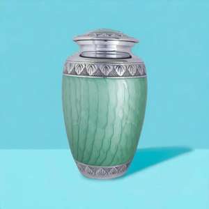 Urna Funeraria Grande Roja de Latón Antiguo con Grabado Floral para Cenizas de Adultos, Urna Conmemorativa para Guardar Cenizas Humanas en Funerales - Product Image 4