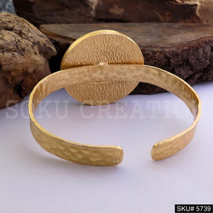 Bracelet et manchette de déclaration de pierres précieuses faites à la main en plaqué or SKU5739 - Product Image 4