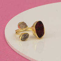 Bagues en pierres précieuses brutes faites à la main, bijoux classiques et tendance, en laiton plaqué or, avec turquoise ronde fantaisie, ajustables, pour femme, sertissage collet, cadeau