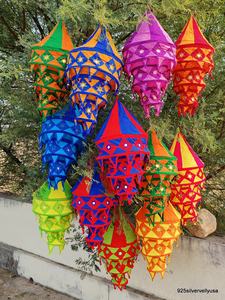 Lanterne en tissu colorée, lumière suspendue décorative pour les événements de rue et les fêtes, au meilleur prix - Product Image 2