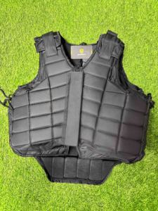 Gilet de sécurité pour courses de chevaux 2025, matériau acrylique, logo personnalisé, léger, professionnel, respirant, durable, gilets équestres de haute qualité - Product Image 5