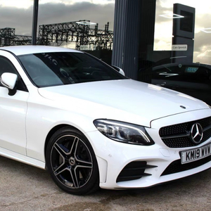 MEJOR NUEVA OFERTA PARA 2019 M er cedes-B-e-n-z Clase C Aspire Petrol FWD Luz trasera interior de cuero - Product Image 1