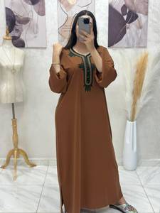 Abaya Musulmana para Mujer, Thobe Bordado, Vestido Largo Holgado, Ropa de Oración Étnica Marroquí, Crepé, Diseño a Mano, Transpirable - Product Image 1