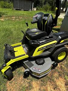 Suministro al por mayor de RYOBIS 48 voltios sin escobillas 54 pulgadas. Cortacésped eléctrico con batería de 115 Ah a precio mayorista - Product Image 5