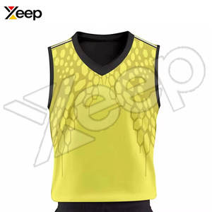 ชุดวอลเลย์บอลสำหรับผู้ใหญ่แบบยูนิเซ็กซ์ ผ้าโพลีเอสเตอร์ระบายอากาศได้ดี พิมพ์โลโก้ตามสั่งคุณภาพสูง สำหรับกีฬากลางแจ้ง - Product Image 4