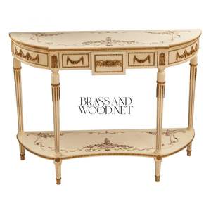 Mesa Consola de Lujo Hecha a Mano en Color Marfil y Dorado con Adornos de Latón y Detalles Florales Pintados en Estilo Europeo Clásico - Product Image 1