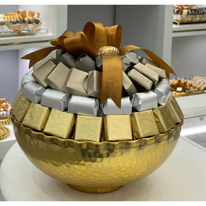 Bol de luxe en métal aluminium de qualité Design vintage Plateau de table Bol à chocolat Centre de table à chocolat pour événements et célébrations - Product Image 6