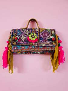 Pochette Boho en soie brodée avec diamant perlé et strass sac à main de soirée peint à la main pour les occasions formelles - Product Image 3