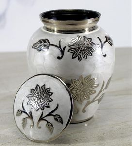 Kremasyon Urn klasik tarzı yetişkin <span class=keywords><strong>pet</strong></span> pirinç ve cenaze kutusu sake sake <span class=keywords><strong>Urns</strong></span> tabut funerary urn ossuary cinerary İnsan anıt - Product Image 4