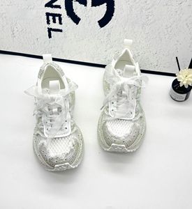 2024 femmes haute qualité grosses baskets décontracté mode marche Styles en cuir véritable doublure à lacets fermeture tissu supérieur - Product Image 1