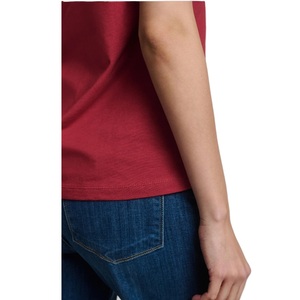 Camiseta de Algodón 100% para Mujer, Color Sólido, Logotipo Personalizado, 160 GSM, Cuello Redondo, Corte Regular, Estilo Casual, Ropa de Verano, Comprimida, Venta al Por Mayor - Product Image 5