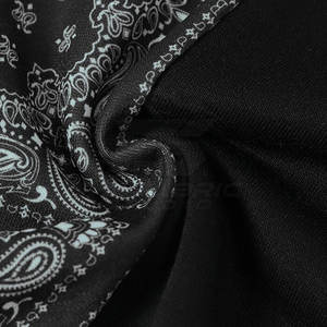 Sweat-shirt confortable pour homme pour la saison hivernale, avec un tissu doux et une coupe décontractée, idéal pour les sorties décontractées - Product Image 5