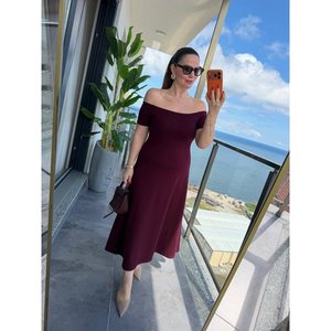 Robe midi en modal pour femme, col Madonna, 36997 - Bourgogne - Product Image 1
