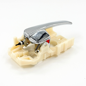 Poignée de porte intérieure chromée avant droite pour Hyundai Elantra XD 826202D000 - Product Image 3