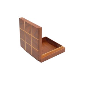 Ensemble de jeu de société Tic Tac Toe en bois fabriqué à la main de qualité supérieure comprenant une boîte de rangement intégrée pour la décoration de table et le puzzle - Product Image 4