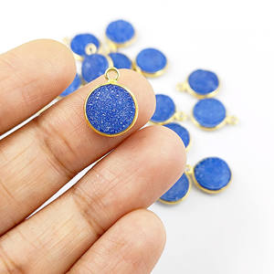 Colgante Druzy de piedras preciosas de 10mm en oro de 18 quilates Vermeil 925 Conjunto de bisel de plata esterlina Collar Colgantes y dijes finos hechos a mano - Product Image 2