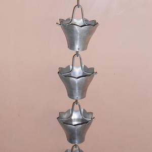 Chaînes de pluie en aluminium de qualité supérieure, fabriquées à la main, en aluminium argenté, fabricants et fournisseurs indiens - Product Image 3
