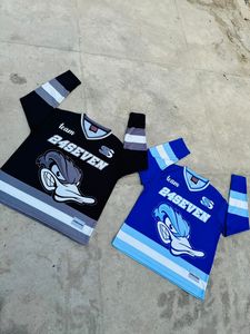 Camiseta con cuello en V para hombre con logotipo personalizado 2025 cómoda ropa corta de algodón 100% con mangas largas de talla grande - Product Image 3