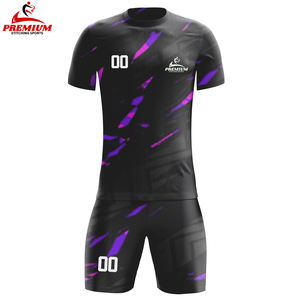 Uniforme de Fútbol Personalizable Unisex de Nueva Temporada al por Mayor, Camiseta de Fútbol con Tela Transpirable Elástica en Cuatro Direcciones 100% Poliéster - Product Image 3