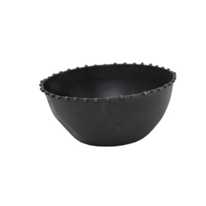 Bol de service de forme ronde en métal de qualité de lavage noir ourlé pour la décoration de cuisine et de table - Product Image 4