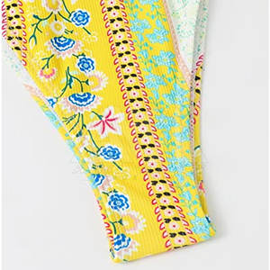 Maillot de bain deux pièces personnalisé pour femme : Haut imprimé et bas uni, extensible, pour la plage – Ensemble de bain OEM ODM Usine - Product Image 4