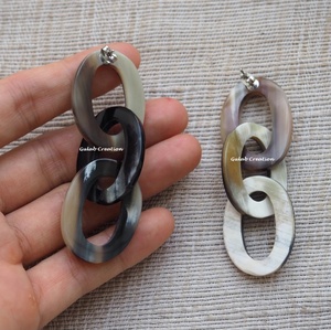 Zamzam impex-pendientes hechos a mano de cuerno de búhos, aretes de alta calidad, cadena grande y gruesa a precio asequible - Product Image 2