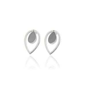 Pendientes de Plata Hechos a Mano con Forma de Lágrima Ovalada, Joyería para Mujeres y Niñas, para Usar en Bodas, Fiestas, Haldi y Mehendi - Product Image 1