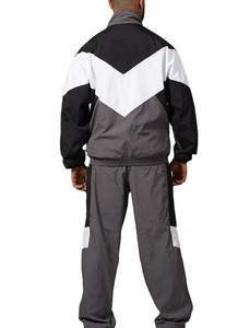 Top tendance personnalisé coupe-vent survêtement hommes impression personnalisée coupe-vent élégant nouvelle tenue de sport vierge 2026 - Product Image 2