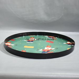 Encantadora bandeja roja para servir en Navidad con letras onduladas de forma redonda y borde negro sofisticado para un aspecto elegante de vacaciones - Product Image 5