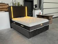 Matelas en mousse standard convertible pour usage hospitalier, antibactérien, hypoallergénique, rafraîchissant, avec housse amovible, toutes tailles, design contemporain