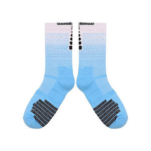 Calcetines atléticos de hombre recién llegados de alta calidad hechos a medida en Pakistán calcetines al por mayor - Product Image 6