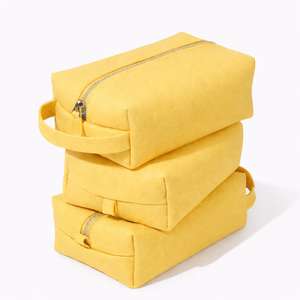 Bolsa de Aseo de Cuero de Alta Gama para Hombre, Personalizable con Logotipo, Impermeable, Ecológica, Nueva, en Oferta, con Cierre - Product Image 6