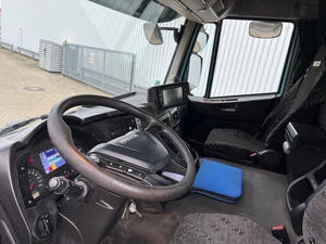 Super Clean 2013 Usado para Tractores Stralis AT440S46TZ 6x4 con Transmisión Automática de >450hp y Capacidad de Carga de 31-40T - Product Image 2