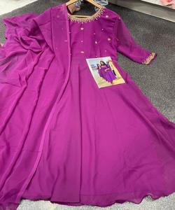 Trabajo de mano Ruffle Tussle Sequence Work Dori Work Zari Diamond Work Pearl Work Impreso Ruffle Fabricación al por mayor - Product Image 5