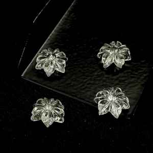 Amuleto de Piedra Preciosa Suelta en Forma de Flor de Cuarzo Cristal Tallado a Mano de 12 mm para Joyería - Product Image 3