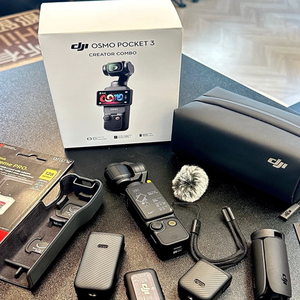 Caméra stabilisée DJI Osmo Pocket 3 Creator Combo, stabilisateur 3 axes portable, 4K - Product Image 1
