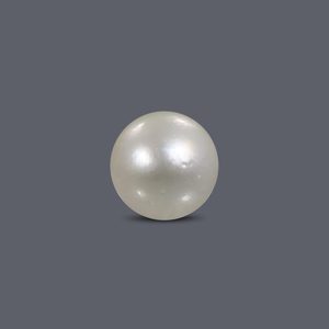 Perle naturelle blanche de 5,6 carats pour la fabrication de bijoux - Product Image 2